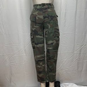 Aritzia TNA Cargos